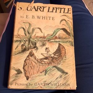 Vintage copy Stuart Little book early first? Edition 1945